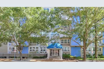 210 N 17th Street #411, Saint Louis, MO 63103 - Photo 1