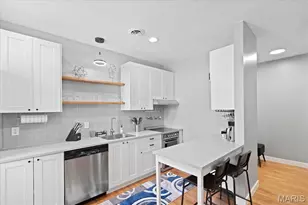 4309 Maryland Ave, Saint Louis, MO 63108 - Photo 9