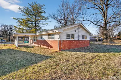 9710 Lanier Drive, Moline Acres, MO 63136 - Photo 5