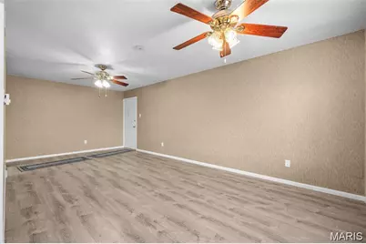 1725 Herault Place #G, Lemay, MO 63125 - Photo 7