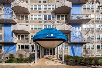 210 N 17th Street #1110, Saint Louis, MO 63103 - Photo 5