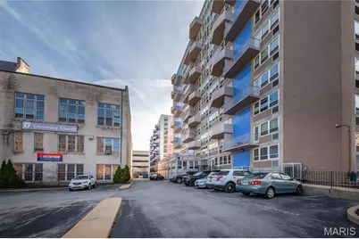 210 N 17th Street #1110, Saint Louis, MO 63103 - Photo 23