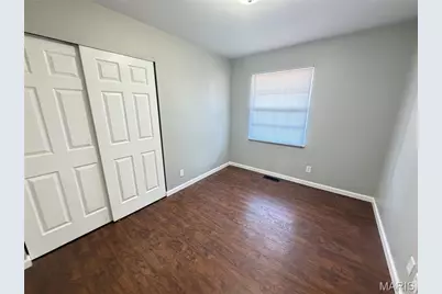 1560 Bluefield Drive, Florissant, MO 63033 - Photo 7