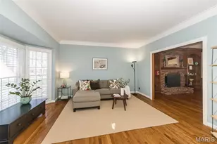 1418 Warson Oaks Ct, Warson Woods, MO 63122 - Photo 9