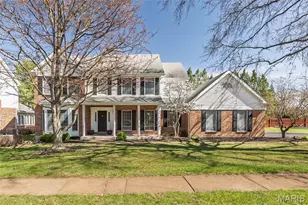 1418 Warson Oaks Ct, Warson Woods, MO 63122 - Photo 1