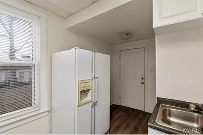 7724 Trenton Avenue, University City, MO 63130 - Photo 15