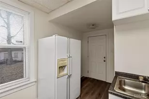 7724 Trenton Ave, University City, MO 63130 - Photo 15