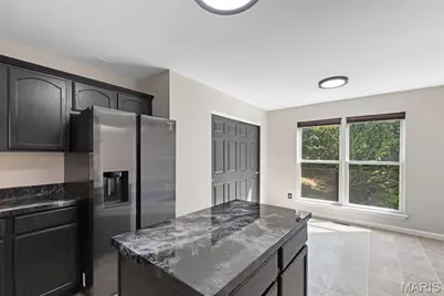 1514 Laurel Bluffs, Hazelwood, MO 63042 - Photo 13