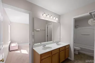 1514 Laurel Bluffs, Hazelwood, MO 63042 - Photo 25