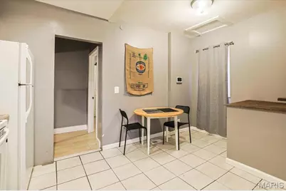 4660 Dewey Avenue, Saint Louis, MO 63116 - Photo 9