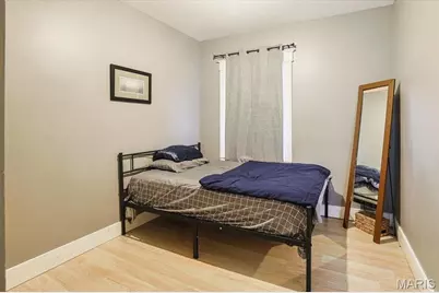 4660 Dewey Avenue, Saint Louis, MO 63116 - Photo 15