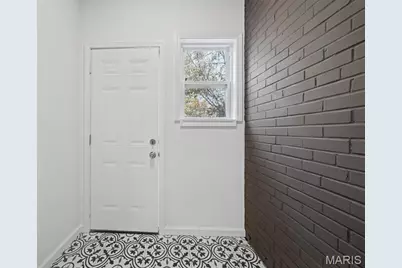 4063 Wyoming Street, Saint Louis, MO 63116 - Photo 11