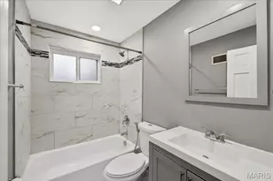 212 Lakeside Dr, Ballwin, MO 63021 - Photo 13