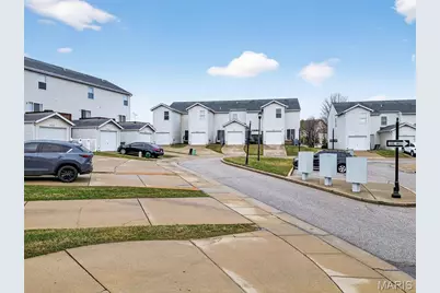 7735 Boardwalk Tower Circle, O'Fallon, MO 63368 - Photo 11