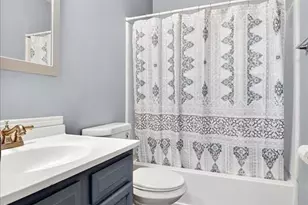 1831 New Sun Ct, Florissant, MO 63031 - Photo 15