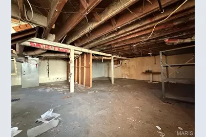 8019 Genesta Street, Saint Louis, MO 63123 - Photo 15