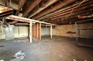 8019 Genesta St, Saint Louis, MO 63123 - Photo 15