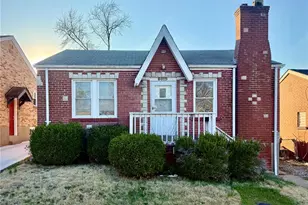 8019 Genesta St, Saint Louis, MO 63123 - Photo 1