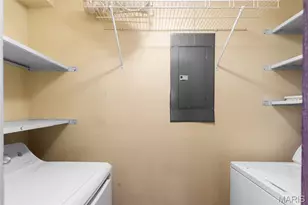 2424 Silkwood Dr, Overland, MO 63114 - Photo 13