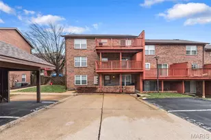 2424 Silkwood Dr, Overland, MO 63114 - Photo 23