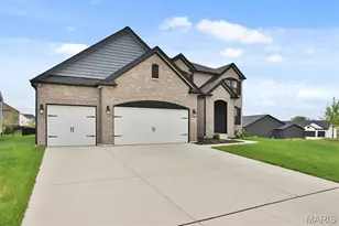 112 Westhaven Vw Dr, Wentzville, MO 63385 - Photo 3
