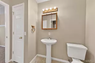 920 N 7th St, Elsberry, MO 63343 - Photo 49