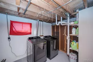 1610 Horseshoe Dr, Florissant, MO 63033 - Photo 23