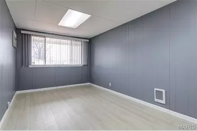 39 Radford Drive, Florissant, MO 63031 - Photo 17