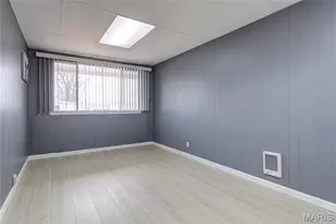 39 Radford Dr, Florissant, MO 63031 - Photo 17