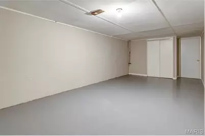 39 Radford Drive, Florissant, MO 63031 - Photo 19