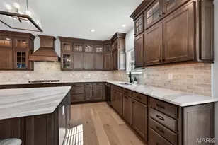 969 Tara Ct, Chesterfield, MO 63005 - Photo 15