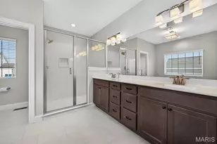 969 Tara Ct, Chesterfield, MO 63005 - Photo 31