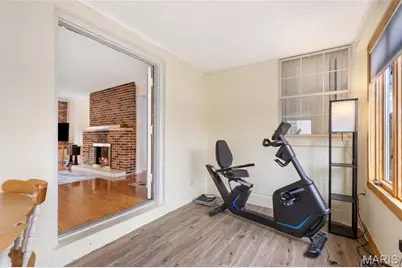 9422 Parklind Drive, Saint Louis, MO 63126 - Photo 21