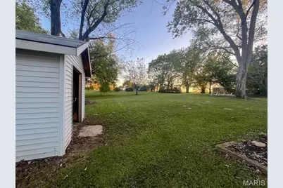 242 Siebenman Street, Bourbon, MO 65441 - Photo 5