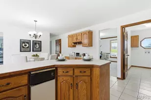 1104 S Charlemagne Dr, Lake Saint Louis, MO 63367 - Photo 9