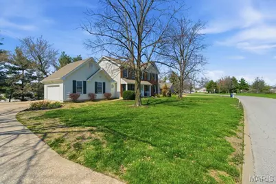 1104 S Charlemagne Drive, Lake Saint Louis, MO 63367 - Photo 43