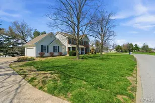 1104 S Charlemagne Dr, Lake Saint Louis, MO 63367 - Photo 43