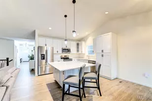 3812 Sonora Stone Dr, Florissant, MO 63031 - Photo 7