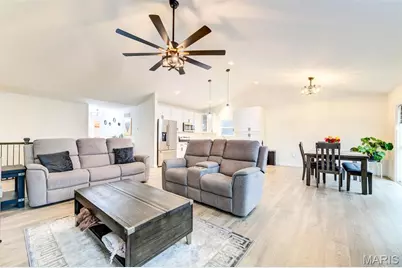 3812 Sonora Stone Drive, Florissant, MO 63031 - Photo 5