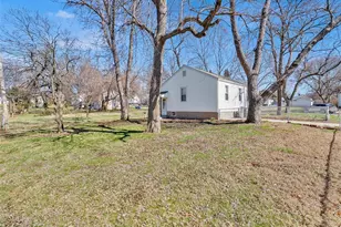 25 Jonell Ct, Saint Louis, MO 63114 - Photo 21