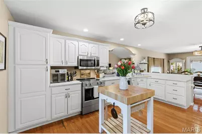 301 Meadow Chase Drive, Festus, MO 63028 - Photo 13