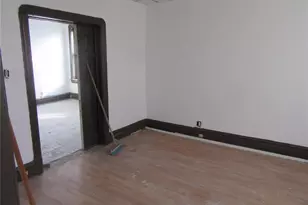 1120 Clara Ave, Saint Louis, MO 63112 - Photo 3