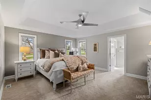 28 Ladue Meadows, Saint Louis, MO 63141 - Photo 17