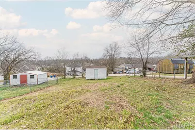 705 Stewart Street, De Soto, MO 63020 - Photo 3