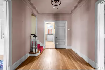 7061 Maryland Avenue, University City, MO 63130 - Photo 7