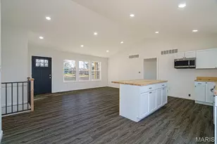 122 Robin Hill Dr, Shelbyville, MO 65565 - Photo 9