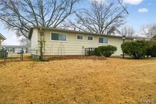 1395 Redbird Dr, Florissant, MO 63031 - Photo 17