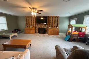 5 N Penn St, Bowling Green, MO 63334 - Photo 3