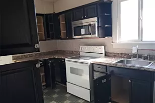 228 Virginia St, Hannibal, MO 63401 - Photo 9