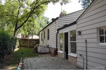 814 Dickson Street, Kirkwood, MO 63122 - Photo 13